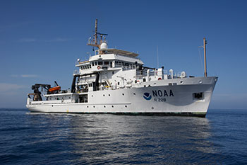 ational Oceanic and Atmospheric Administration Fisheries Survey Vessel